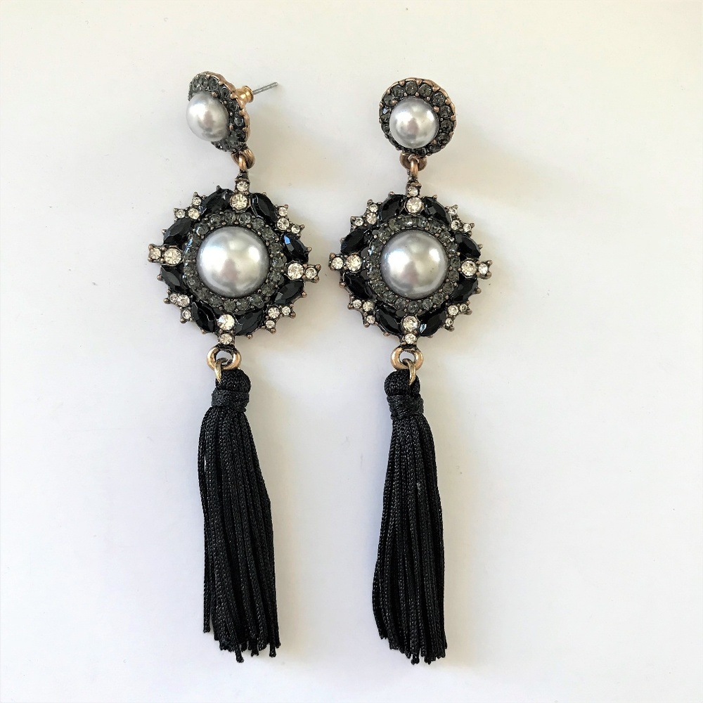 Black Tassel Dangle White Pearl Statement Earrings